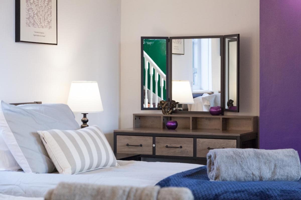 Victorian Elegance At Kingscliffe, Sleeps 17 Βίλα Μάντσεστερ Εξωτερικό φωτογραφία