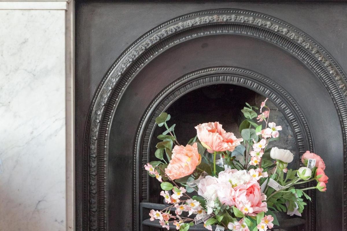 Victorian Elegance At Kingscliffe, Sleeps 17 Βίλα Μάντσεστερ Εξωτερικό φωτογραφία