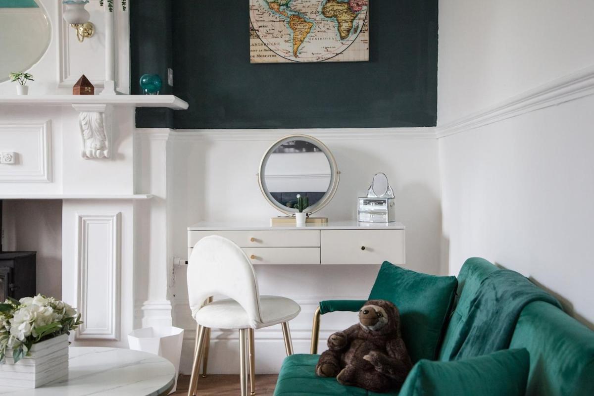 Victorian Elegance At Kingscliffe, Sleeps 17 Βίλα Μάντσεστερ Εξωτερικό φωτογραφία