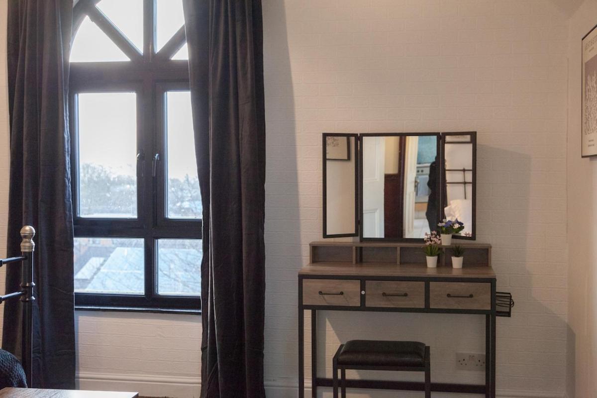 Victorian Elegance At Kingscliffe, Sleeps 17 Βίλα Μάντσεστερ Εξωτερικό φωτογραφία
